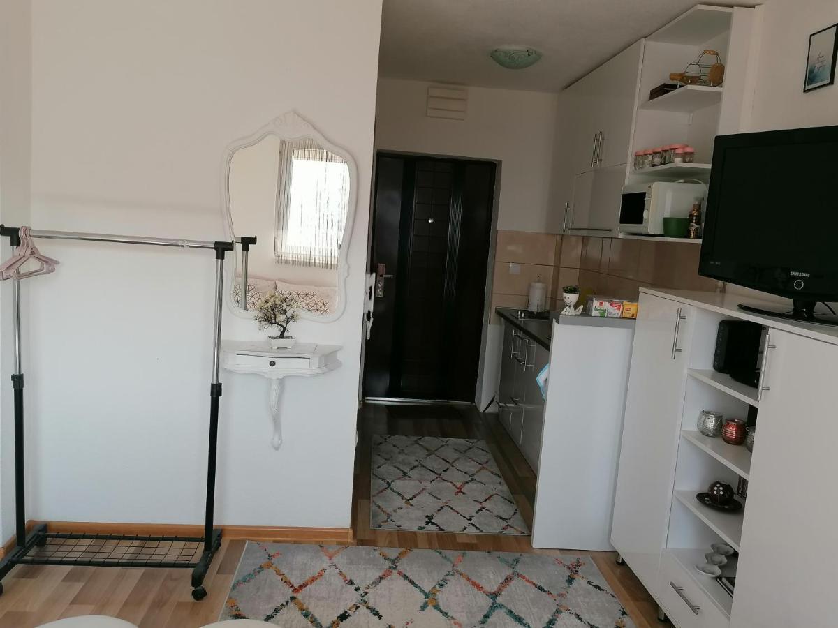 Studio Apartman Зеница Экстерьер фото